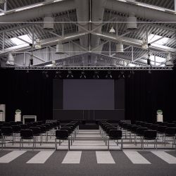 Blick in die Messehalle