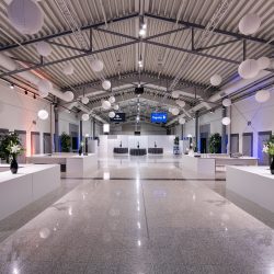 Mittelhalle des Globana Eventcampus